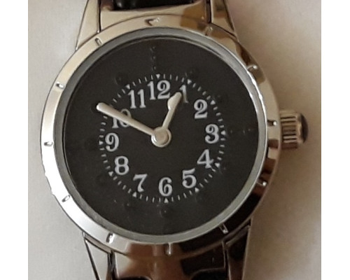 Кварцевые женские наручные часы с тактильными метками HV-TQ